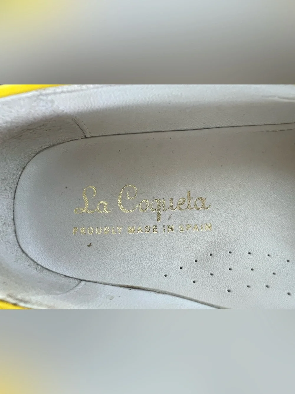 La Coqueta Kids Girls Leather Mary Jane Shoes, Yellow, 34 EU